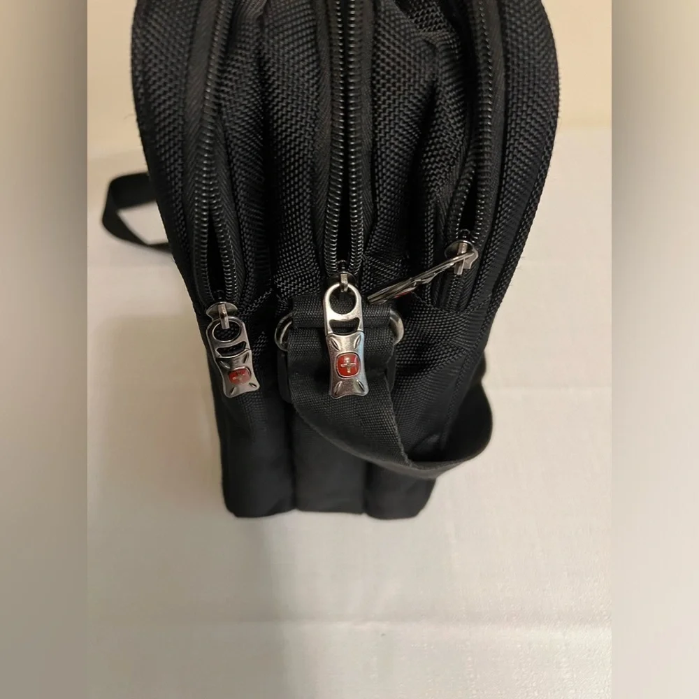 WENGER SWISS ARMY Computer Shoulder Bag